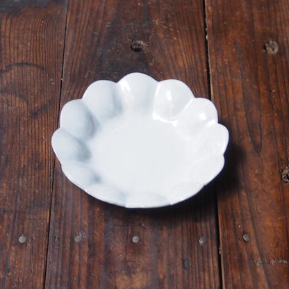 8　輪花皿 中 | 上國料正記