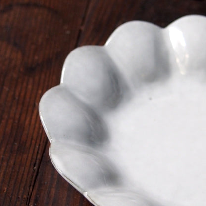 8　輪花皿 中 | 上國料正記