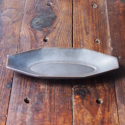 10　長八角深皿 | 猪原朱乃