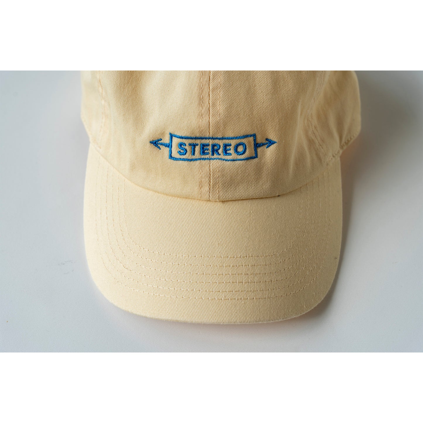 17　CAP ←STEREO→（ライトイエロー） | 四々舎